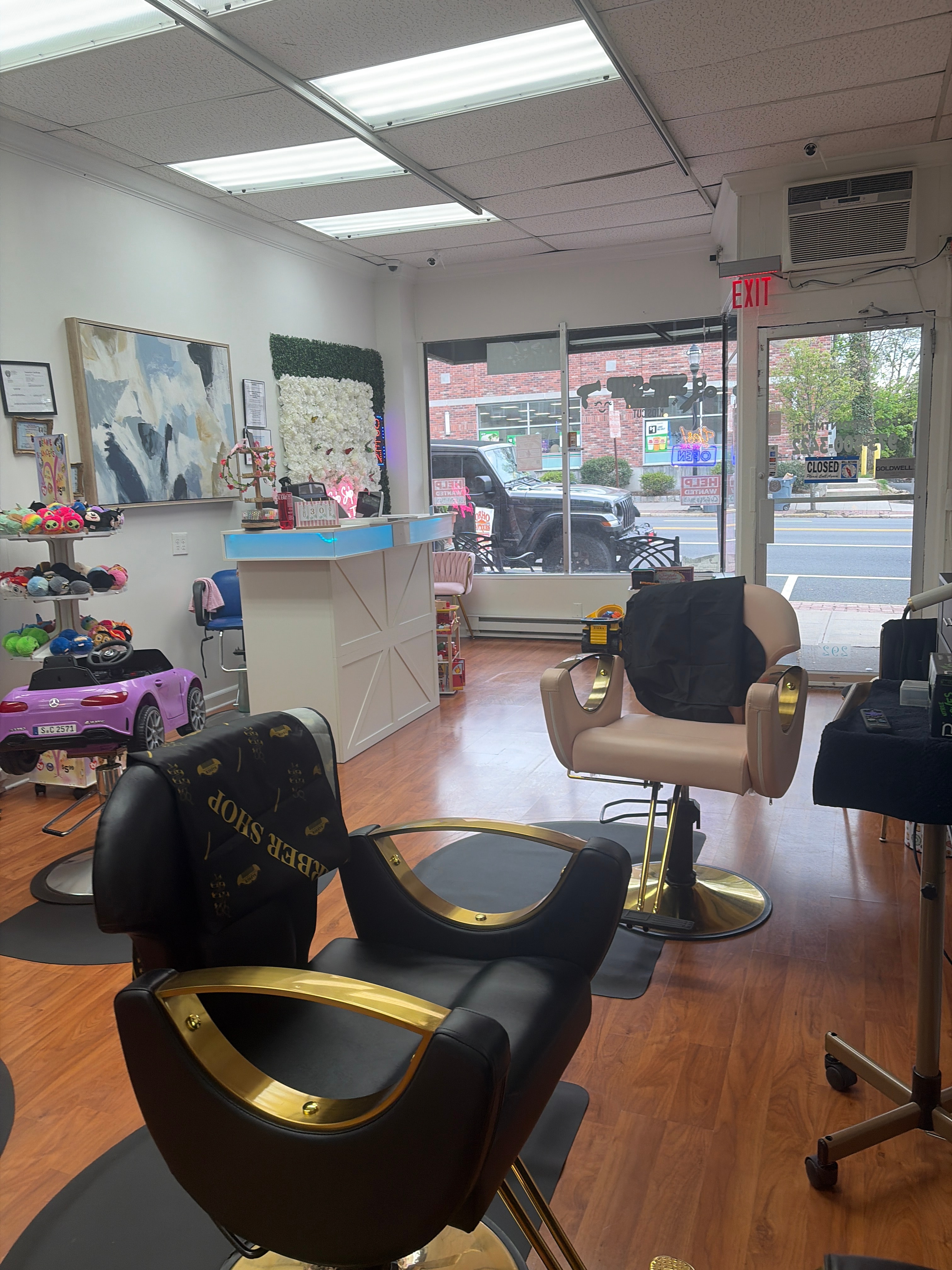 Gallery image 3